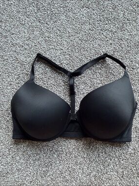 PINK Victoria's Secret Black T-Back Molded Cup Bra
